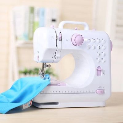 Mini macchina da cucire elettrica a zigzag resistente lunghezza di cucitura opzionale per la cucitura di tessuti