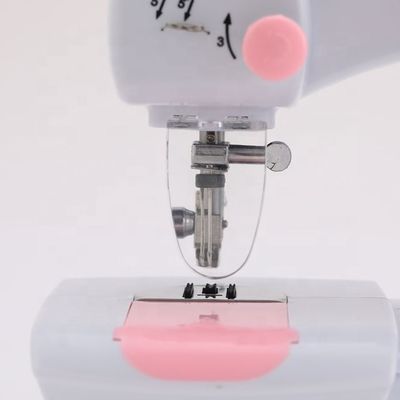 Macchina da cucire per uso domestico in metallo ABS con doppia velocità e alimentazione